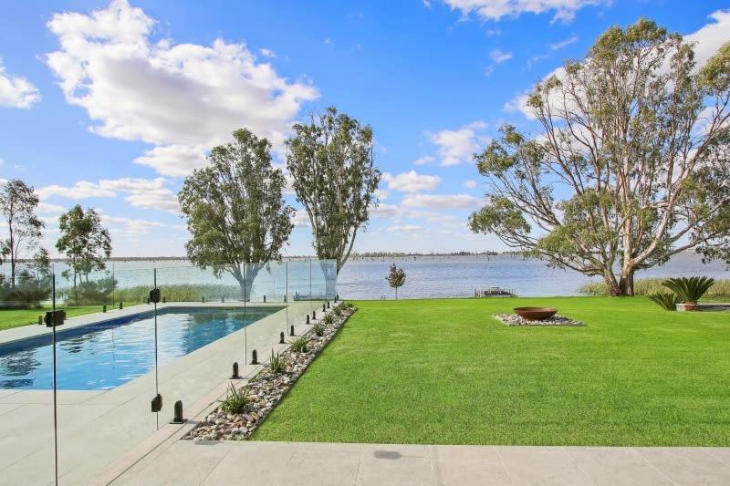 Waterview Place Holiday House Villa Yarrawonga Exterior photo